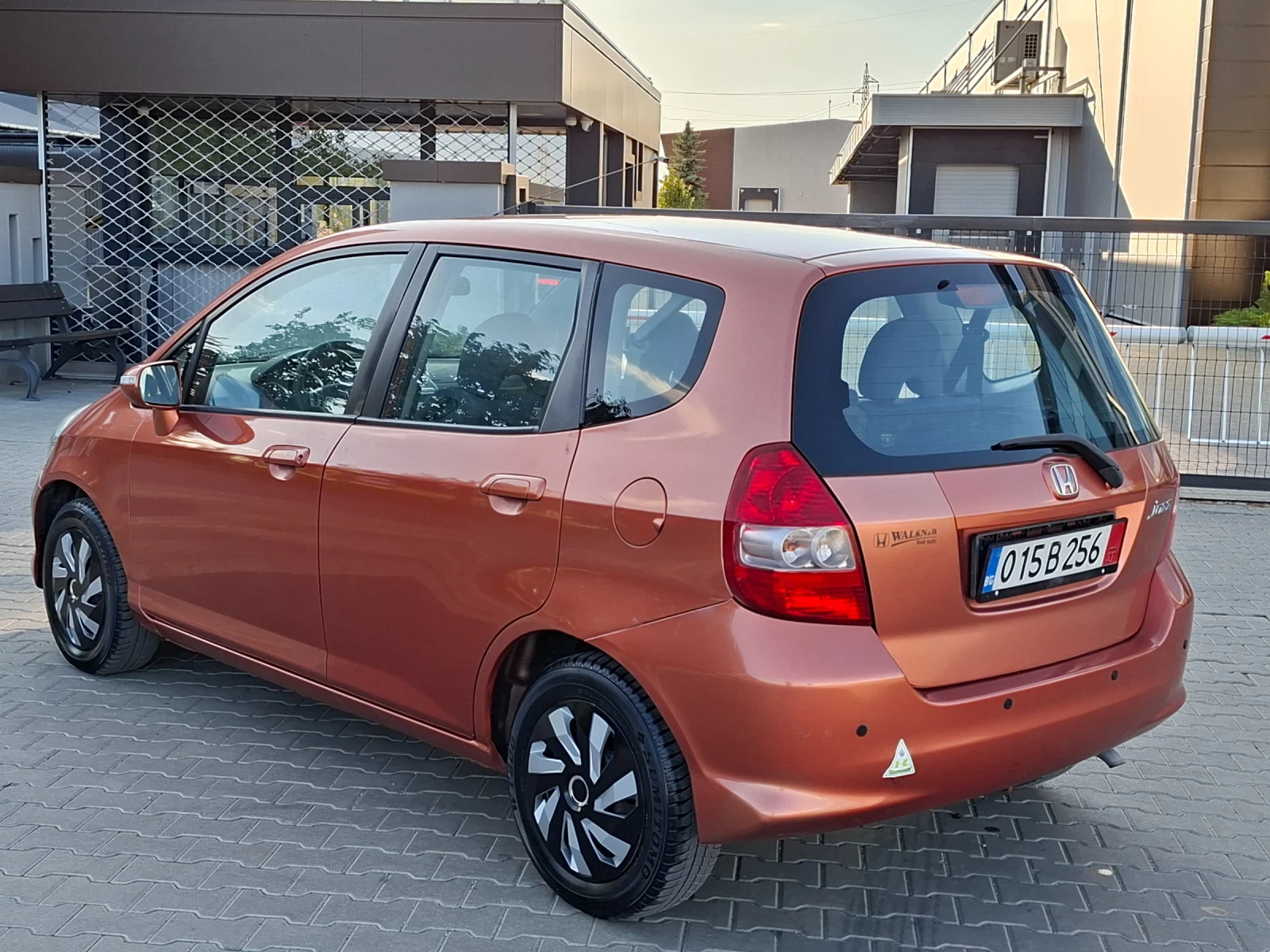 Honda Jazz 1.4i* (83кс)* FACELIFT* НОВ ВНОС* , снимка 6 - Автомобили и джипове - 56059133