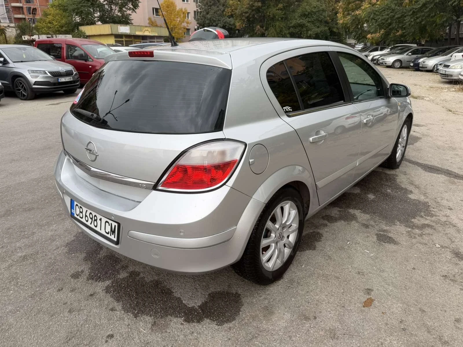 Opel Astra H, снимка 3 - Автомобили и джипове - 56450582