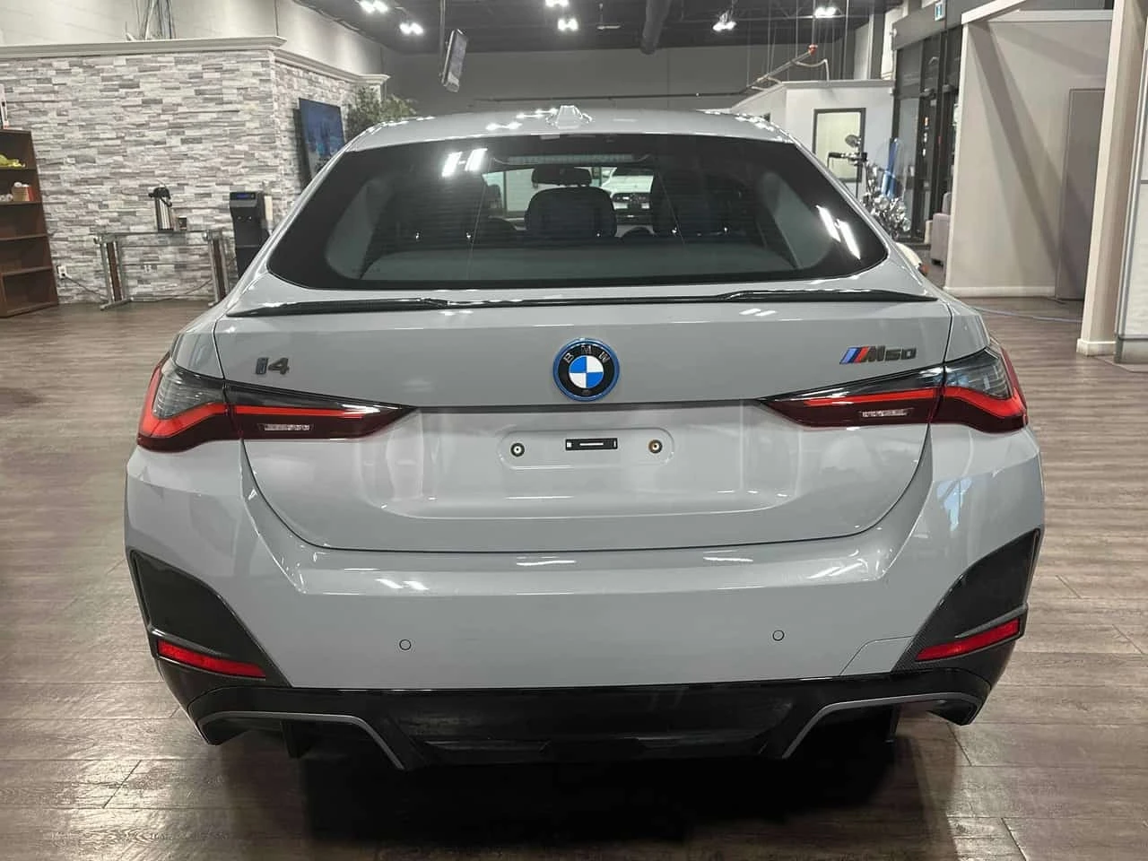 BMW i4 * M50 xDrive * ���������� ��� ������������ ������* | Mobile.bg � ����������� 4
