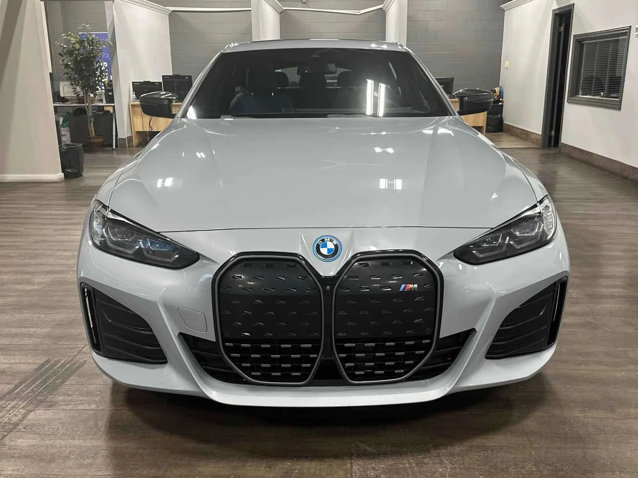 BMW i4 * M50 xDrive * ���������� ��� ������������ ������* | Mobile.bg � ����������� 6
