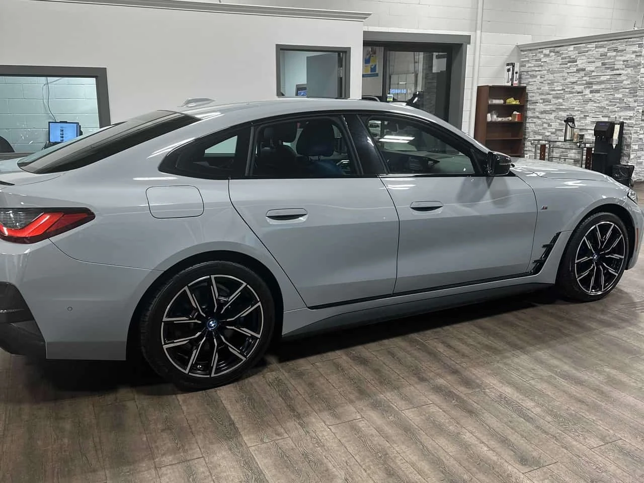 BMW i4 * M50 xDrive * ���������� ��� ������������ ������* | Mobile.bg � ����������� 3