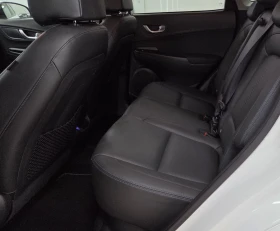 Hyundai Kona 64KWh/2022/Premium/SOH100%, снимка 8