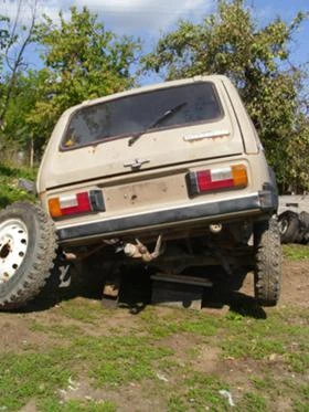  Lada Niva