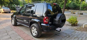 Обява за продажба на Jeep Cherokee 3.7 ГАЗ ~12 900 лв. - изображение 4