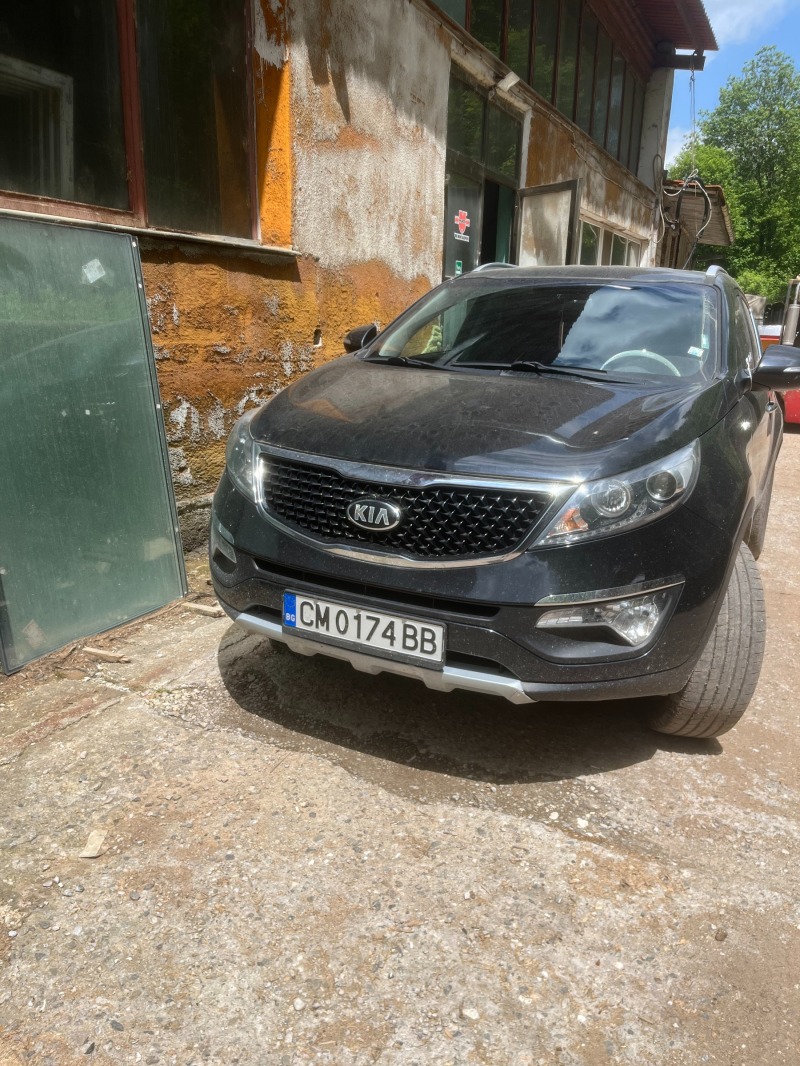 Kia Sportage 2.0 CRDI, снимка 1 - Автомобили и джипове - 45794399