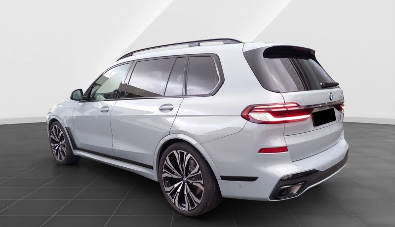 BMW X7 40d xDrive = M-Sport Pro= Гаранция, снимка 2 - Автомобили и джипове - 48603784