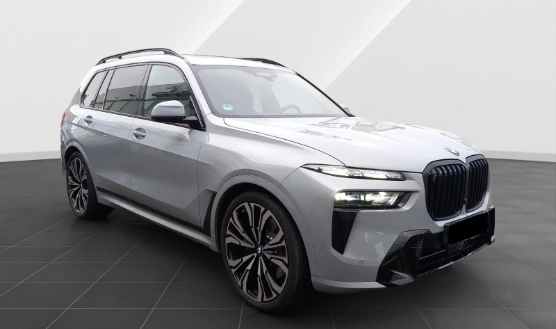 BMW X7 40d xDrive = M-Sport Pro= Гаранция, снимка 1 - Автомобили и джипове - 48603784