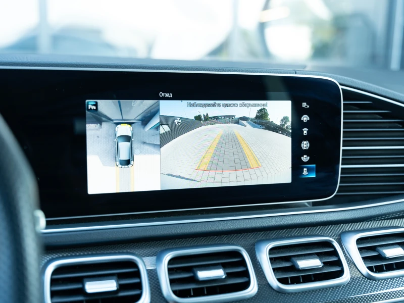 Mercedes-Benz GLE 53 4MATIC + Coupe, снимка 11 - Автомобили и джипове - 51301171