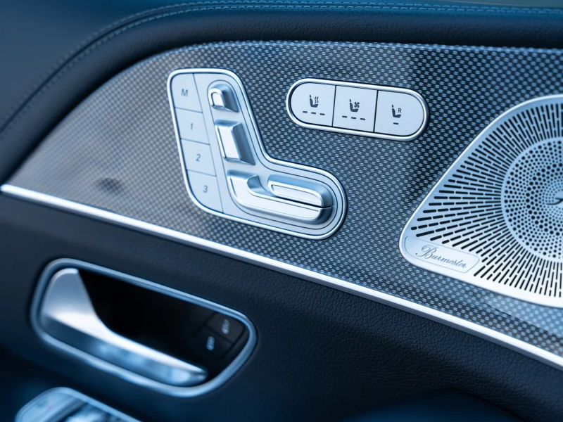 Mercedes-Benz GLE 53 4MATIC + Coupe, снимка 15 - Автомобили и джипове - 51301171