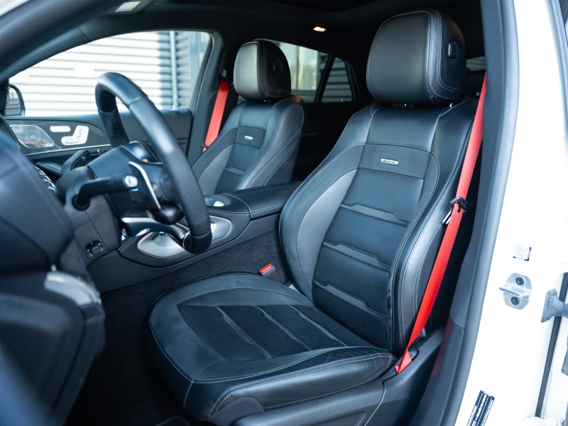 Mercedes-Benz GLE 53 4MATIC + Coupe, снимка 8 - Автомобили и джипове - 51301171