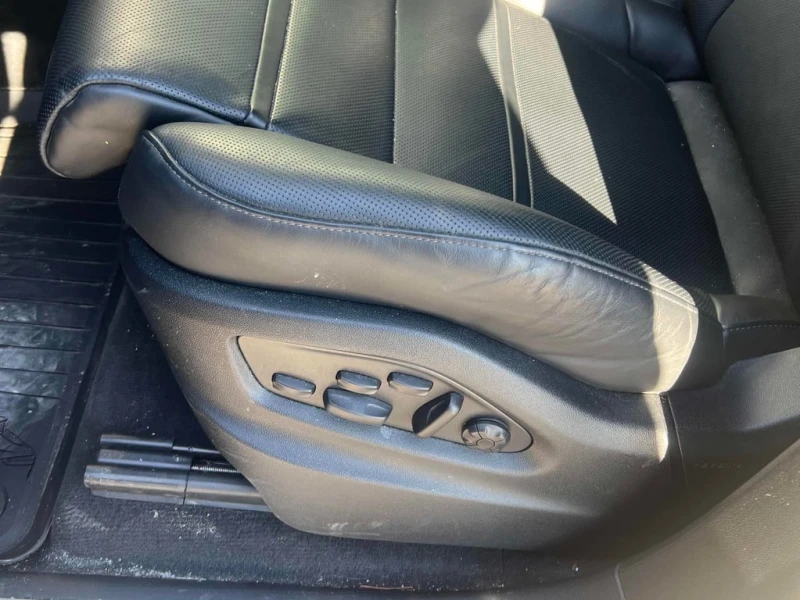 Porsche Cayenne * E Hybrid * CARFAX * БЕЗ ПЪРВОНАЧАЛНА ВНОСКА, снимка 11 - Автомобили и джипове - 52904838