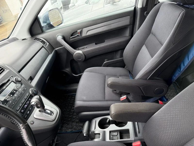 Honda Cr-v 2, 0 150hp, снимка 11 - Автомобили и джипове - 53431374