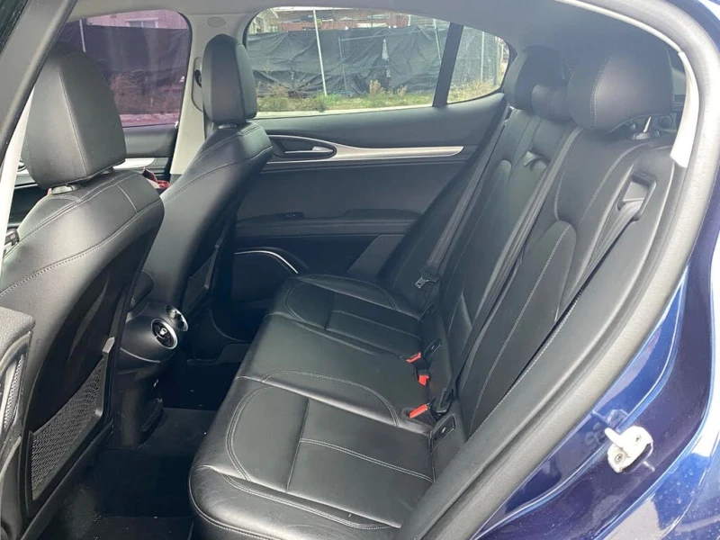 Alfa Romeo Stelvio Sport AWD* MEMORY* KEYLESS* ПОДГРЕВ* , снимка 12 - Автомобили и джипове - 53493223