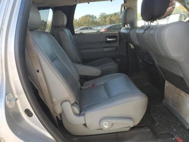 Toyota Sequoia 5.7L 8 Rear-wheel drive - изображение 4