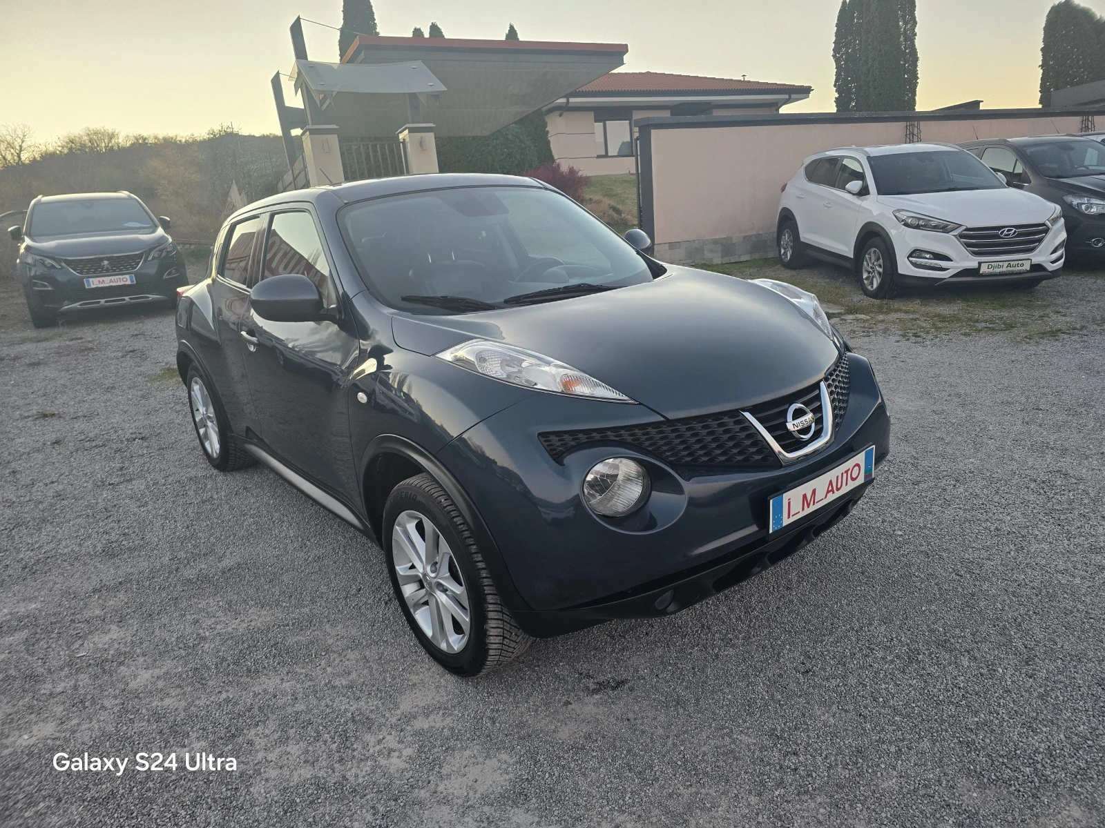 Nissan Juke 1.6I-190K.C-4X4-AVTOMATIC-NAVI - изображение 3