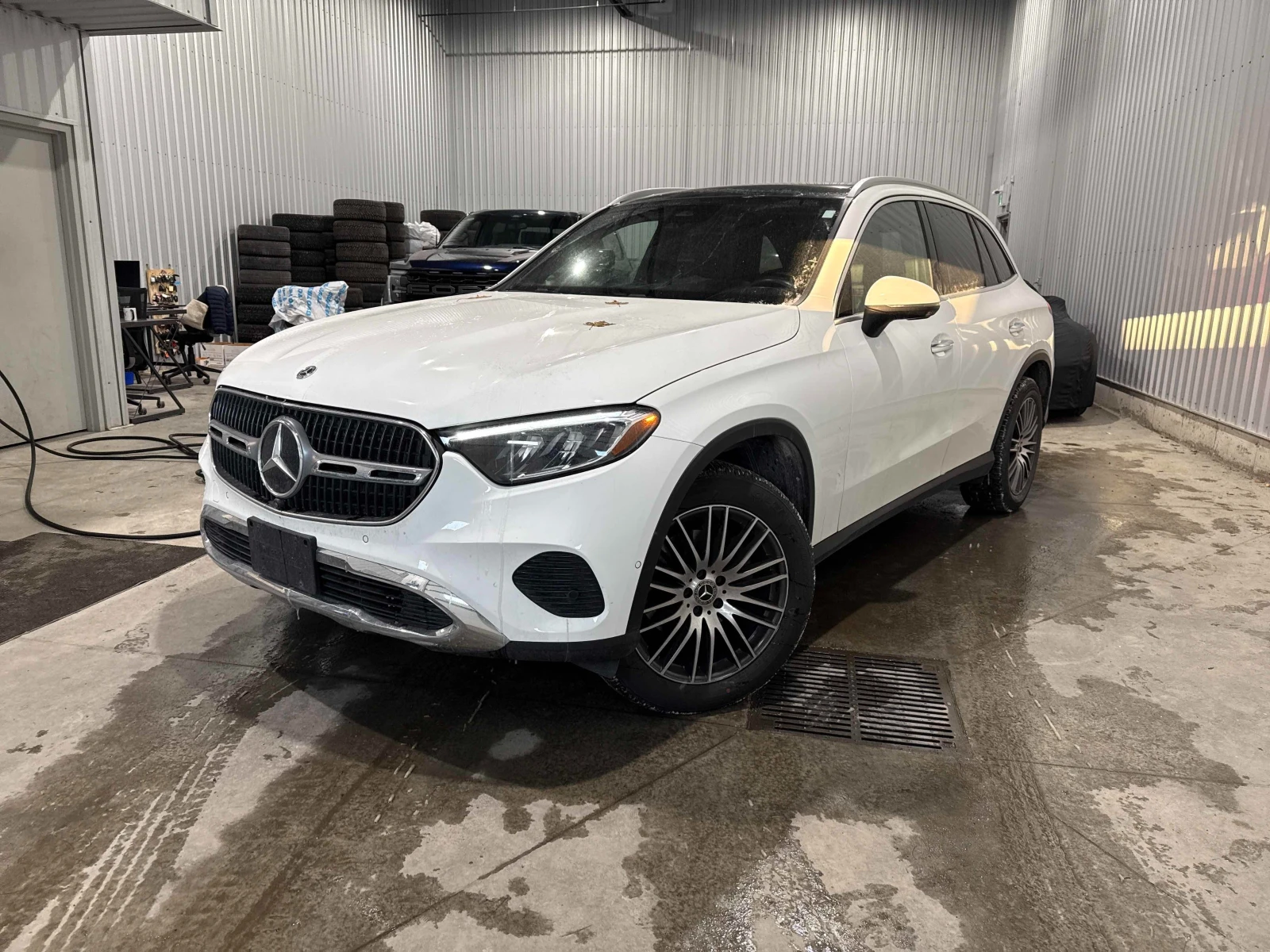 Mercedes-Benz GLC 300 * * CARFAX * *   * *  | Mobile.bg   1