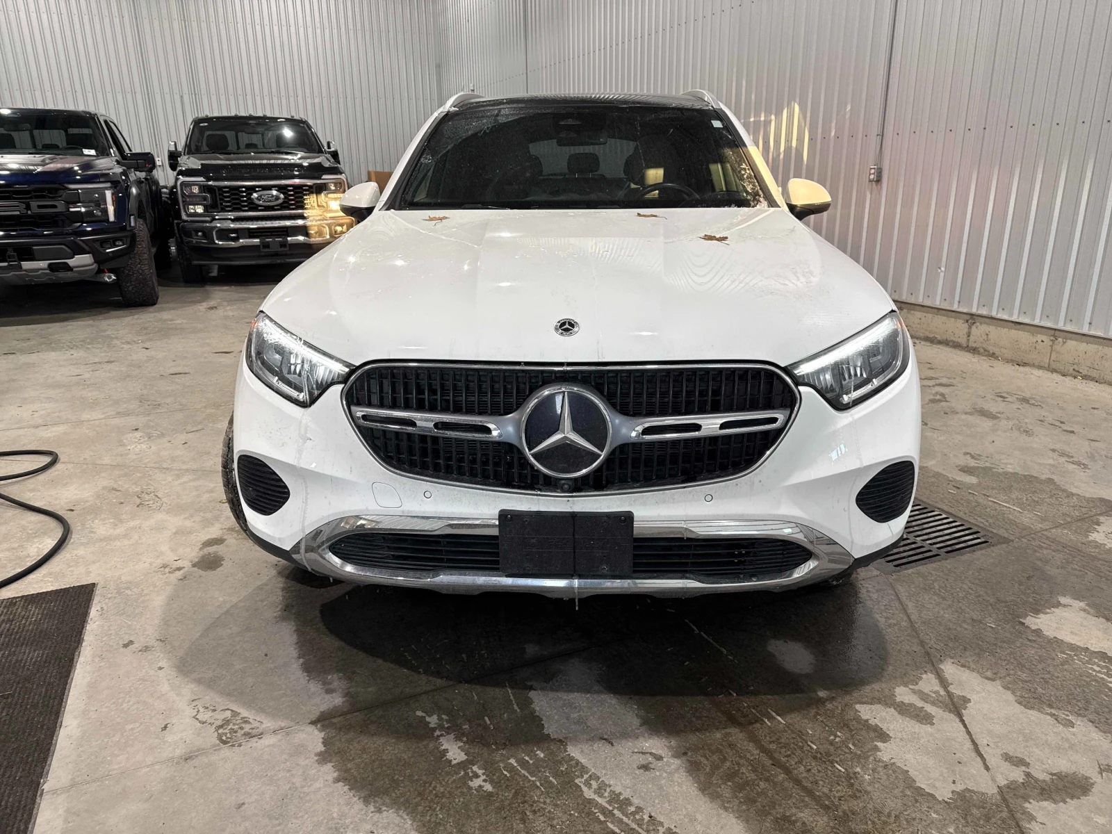 Mercedes-Benz GLC 300 * * CARFAX * *   * *  | Mobile.bg   2