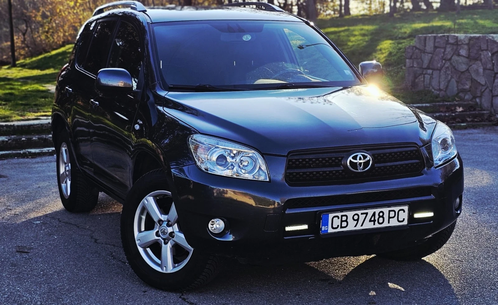 Toyota Rav4 2.2 D4D - изображение 2