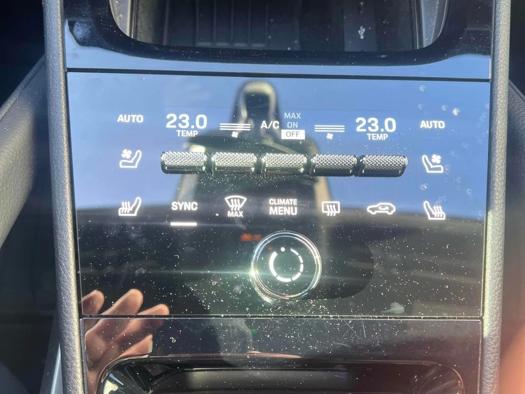 Porsche Cayenne * E Hybrid * CARFAX * БЕЗ ПЪРВОНАЧАЛНА ВНОСКА - изображение 10