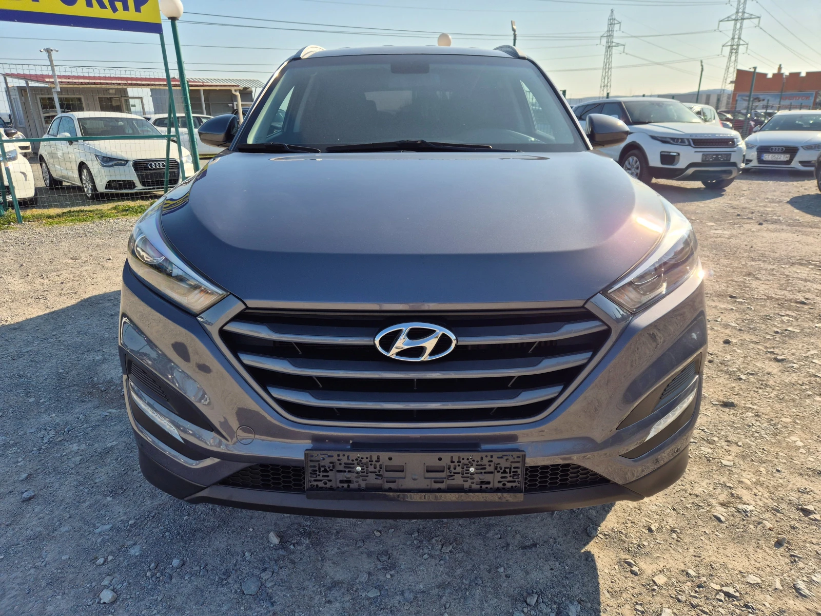 Hyundai Tucson 1.7CRDI, снимка 8 - Автомобили и джипове - 53747176
