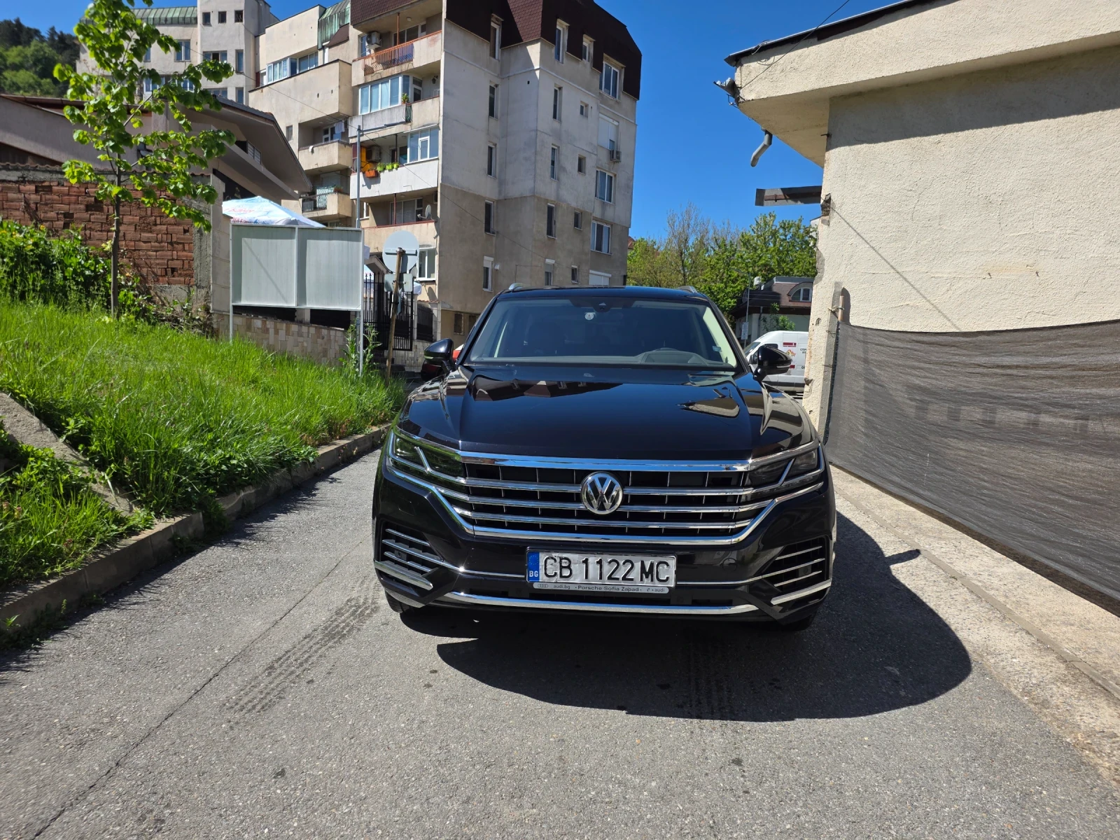 VW Touareg, снимка 3 - Автомобили и джипове - 54313191