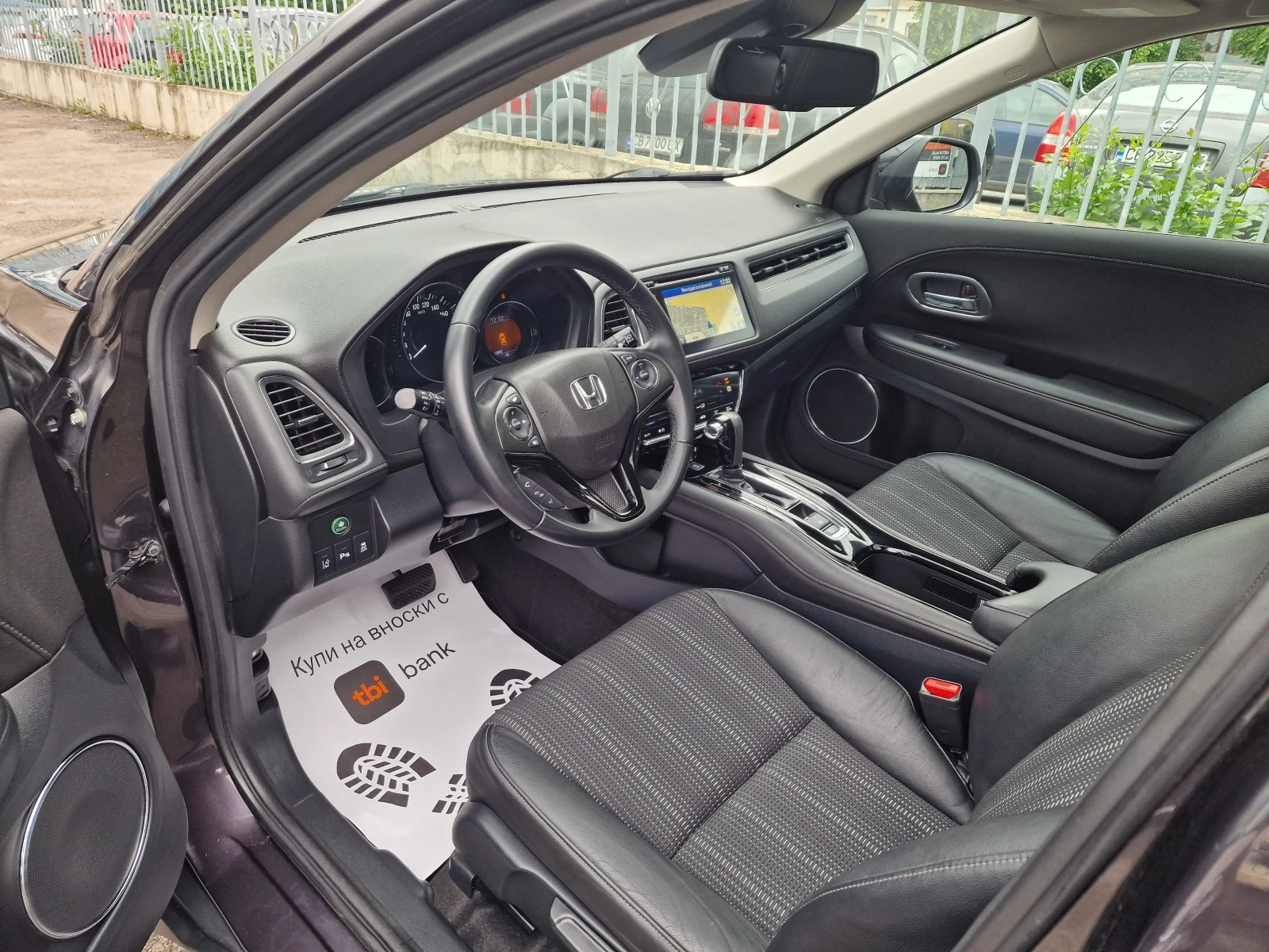 Honda Hr-v 1.5I-БЕНЗИН-AUTOMATIC-EXECUTIVE-NAVI-CAMERA-PANORA, снимка 5 - Автомобили и джипове - 54644142