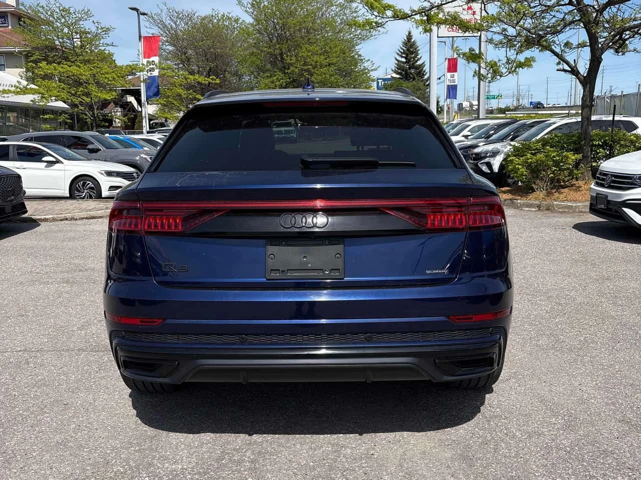 Audi Q8 * Progressiv * CARFAX * ОБДУХВАНЕ * ПАНОРАМА * , снимка 4 - Автомобили и джипове - 54930914