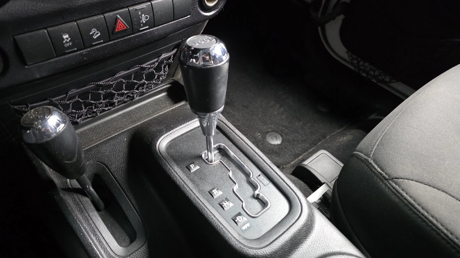 Jeep Wrangler 3.6* КРАЙНА ЦЕНА, снимка 9 - Автомобили и джипове - 55348490
