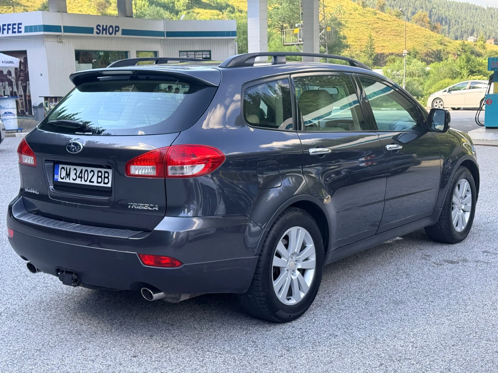 Subaru B10 Tribeka ГАЗ* РЕГИСТРИРАНА* ВСИЧКО ПЛАТЕНО* , снимка 3 - Автомобили и джипове - 55408305