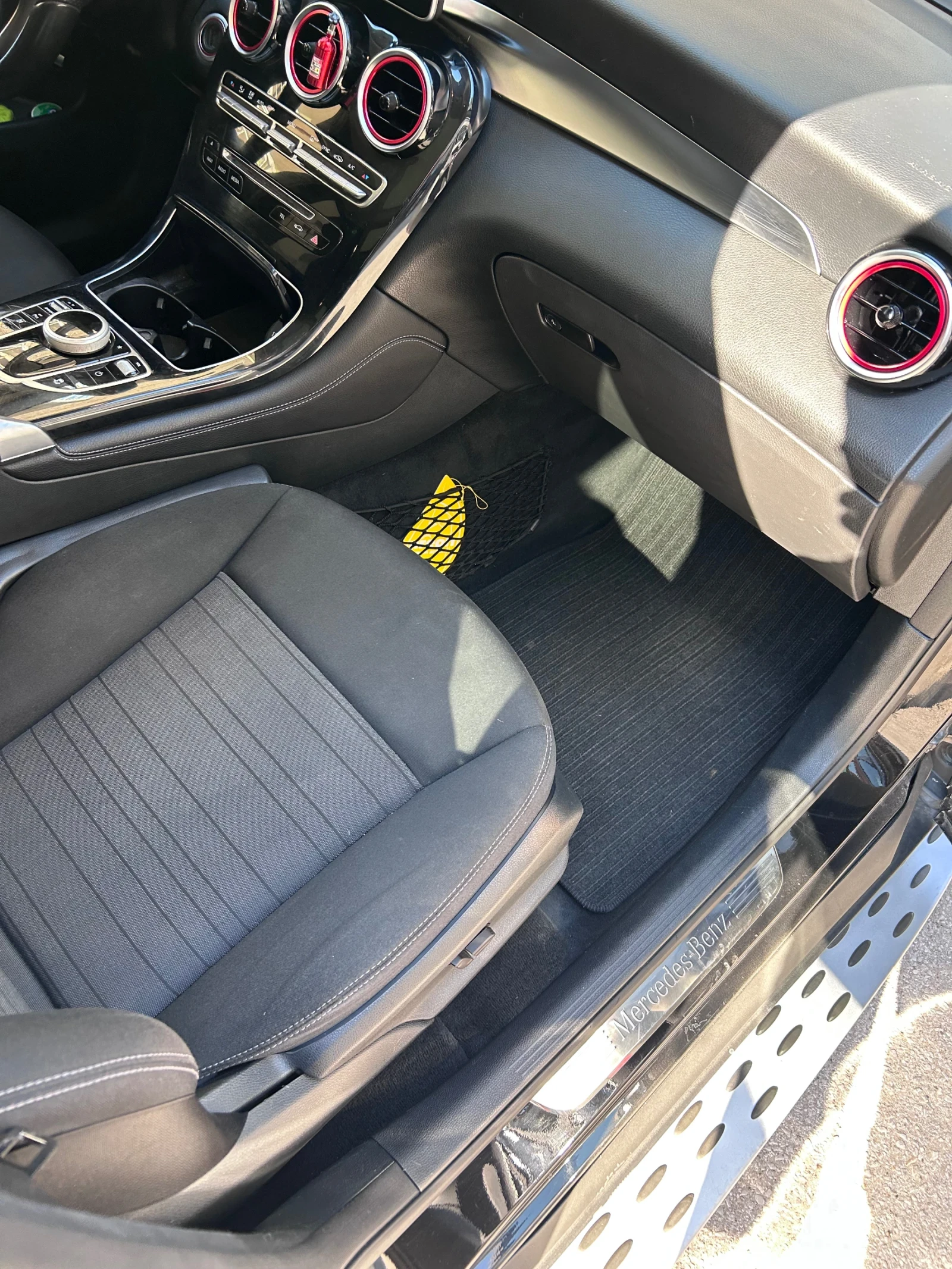 Mercedes-Benz GLC 220 2.2d 4 MATIK, снимка 9 - Автомобили и джипове - 55569592