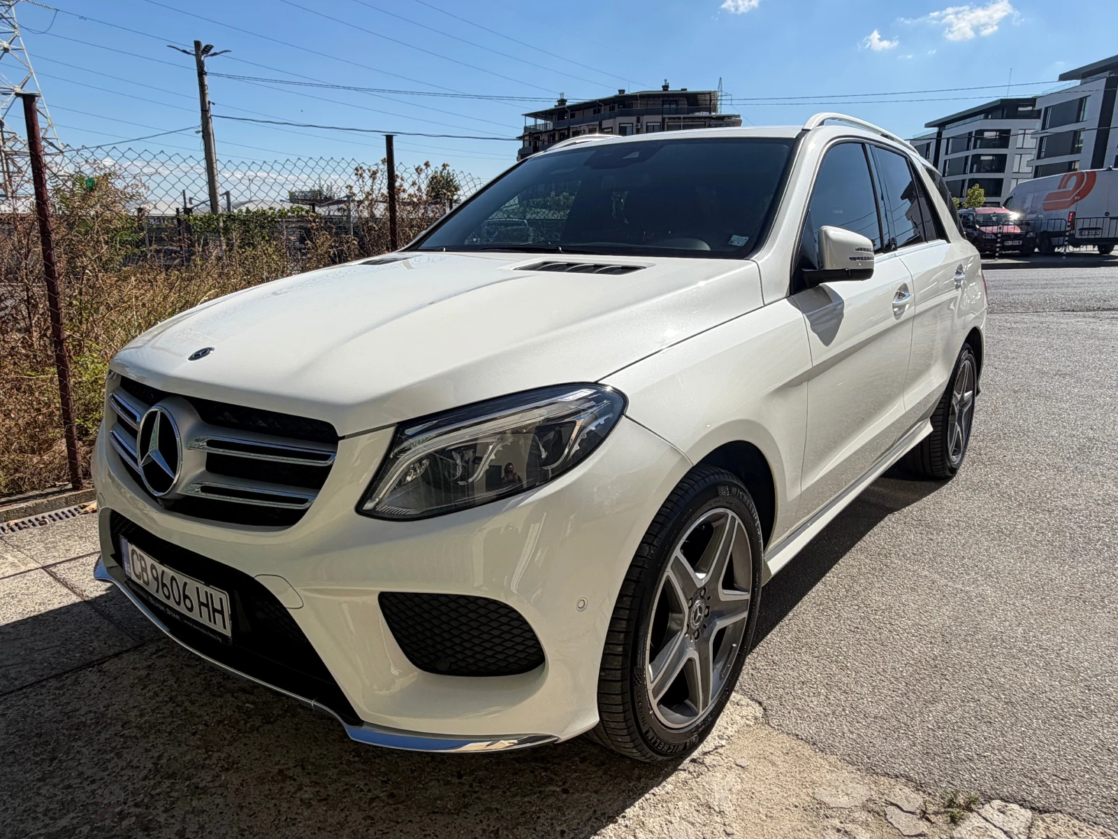 Mercedes-Benz GLE 350 Mercedes-Benz GLE 350 4MATIK* AMG* 360