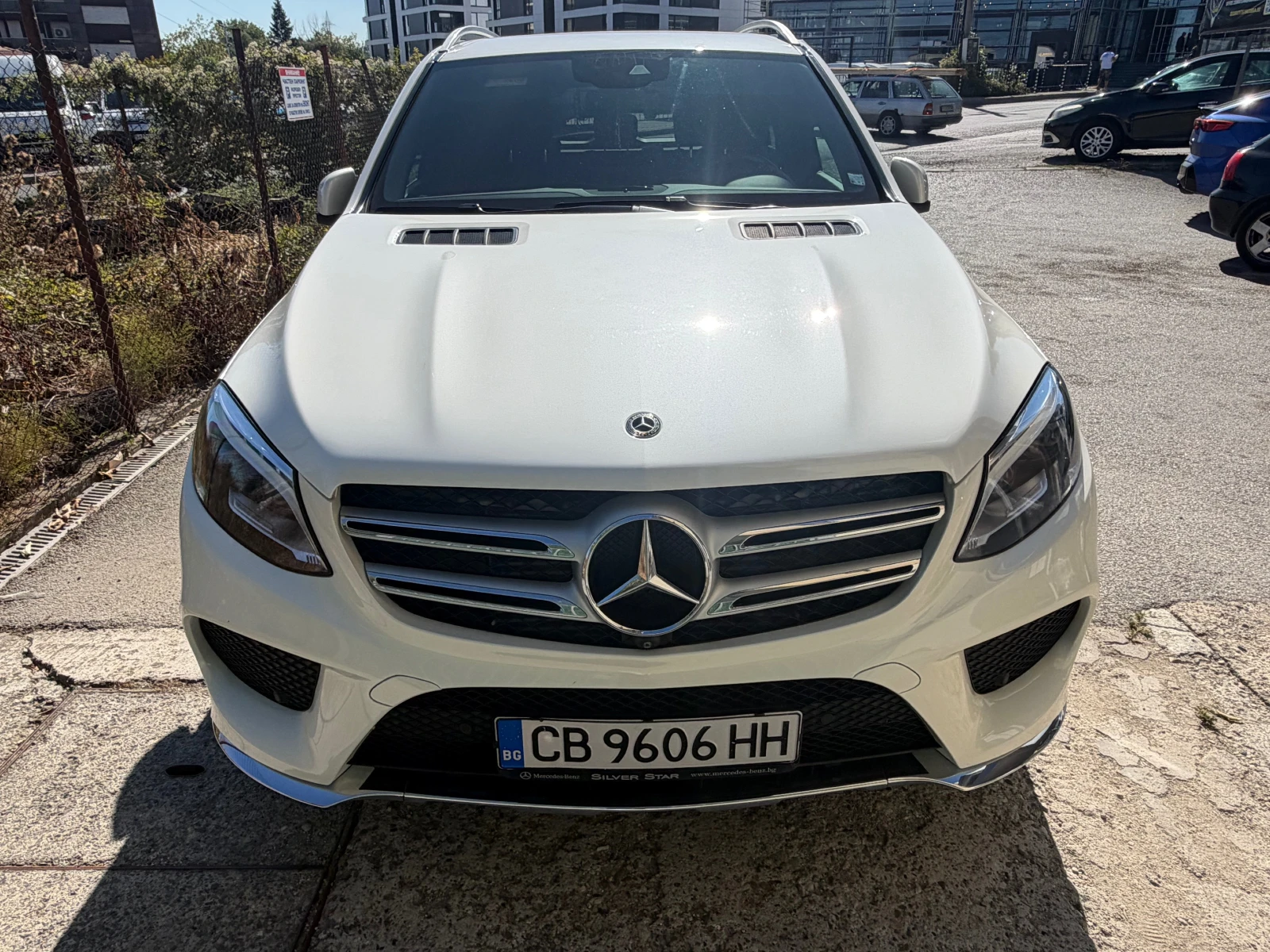 Mercedes-Benz GLE 350 Mercedes-Benz GLE 350 4MATIK* AMG* 360, снимка 2 - Автомобили и джипове - 56167094