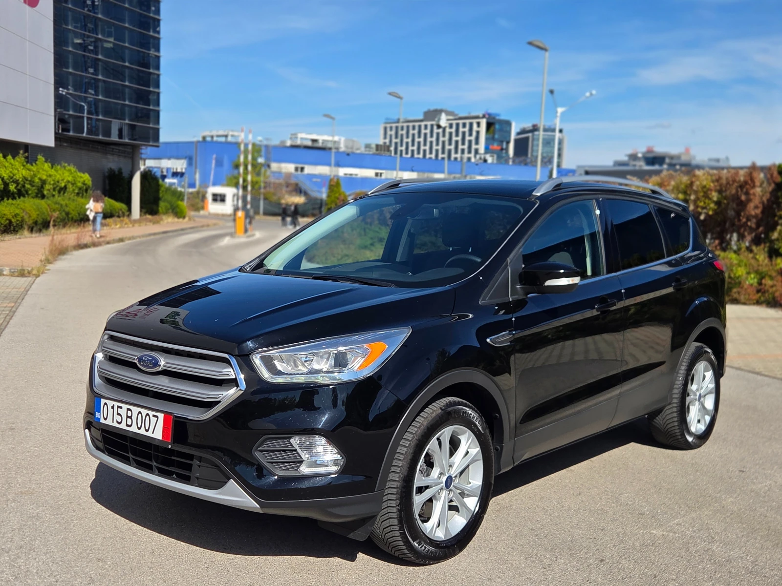 Ford Kuga 1.5TDCi TITANIUM* БЕЗУПРЕЧНА