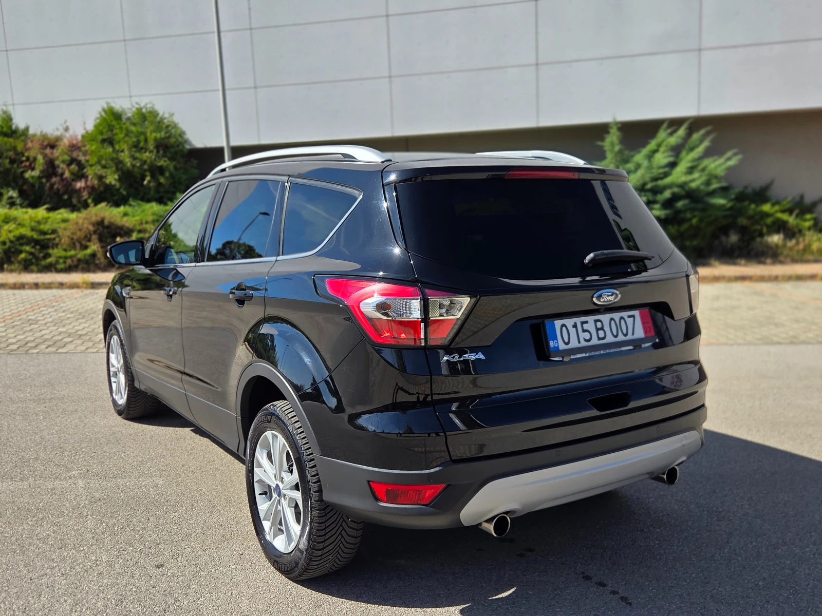 Ford Kuga 1.5TDCi TITANIUM* БЕЗУПРЕЧНА, снимка 2 - Автомобили и джипове - 56333548