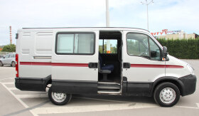 Iveco Daily 2.3 HPT   5+1      | Mobile.bg   5