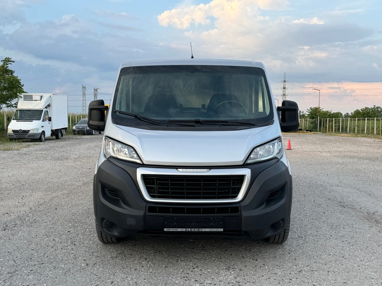 Peugeot Boxer 2.0HDI 131к.с 2019г. L2H1 - изображение 2