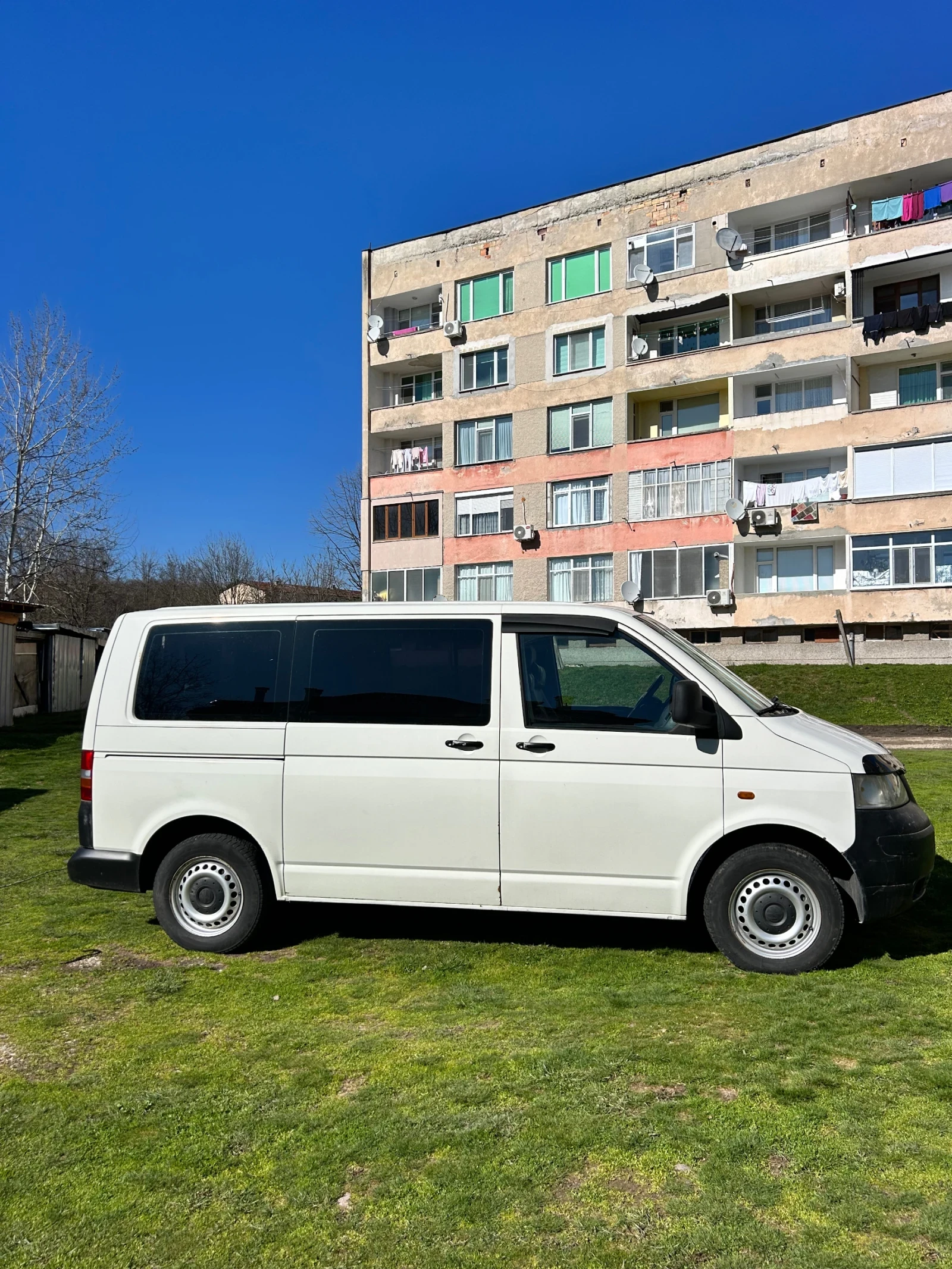 VW T5, снимка 2 - Бусове и автобуси - 53850292