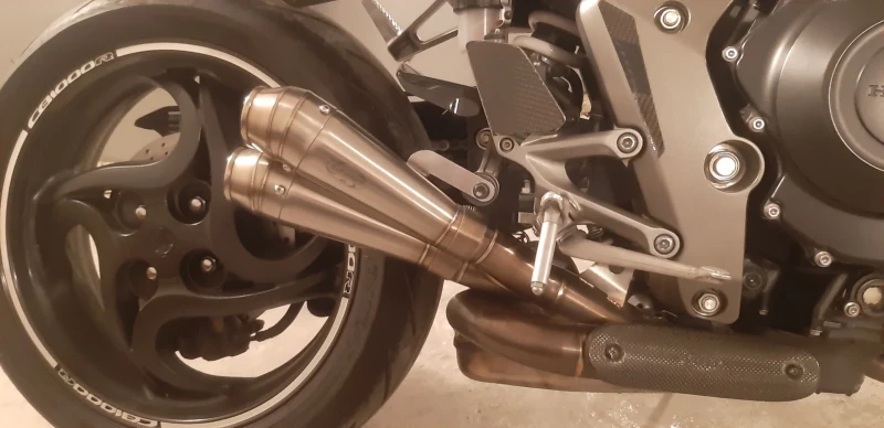 Honda Cb 1000R SC60, снимка 10 - Мотоциклети и мототехника - 52639835