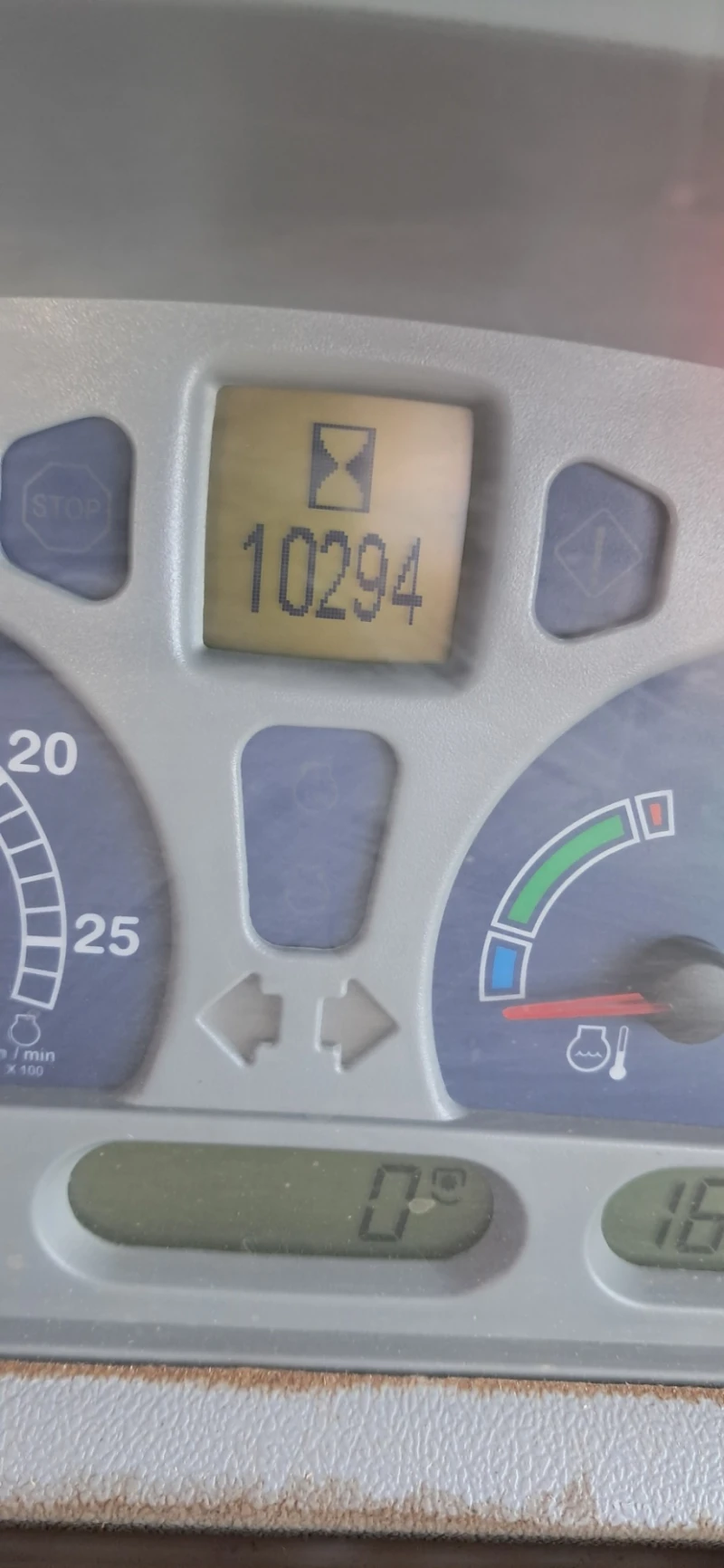 Трактор New Holland T7070, снимка 5 - Селскостопанска техника - 52441331