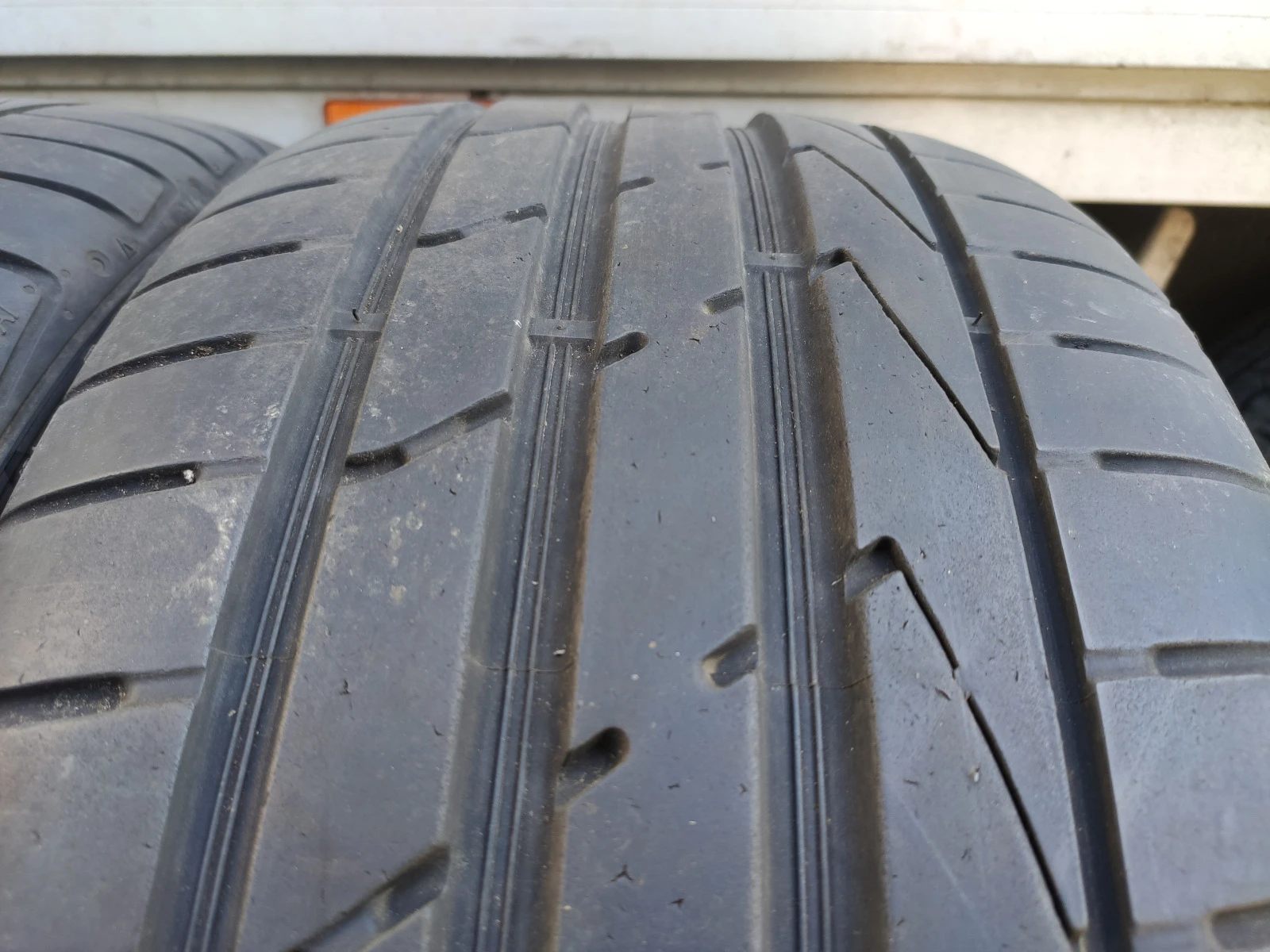  245/40R19 | Mobile.bg   1