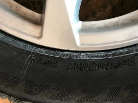 Гуми с джанти Bridgestone 225/55R17, снимка 5 - Гуми и джанти - 43270571