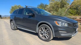 Volvo V60 Cross country , снимка 1