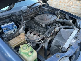Mercedes-Benz 124 200 E, снимка 11