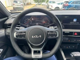 Kia K5 GT, снимка 13