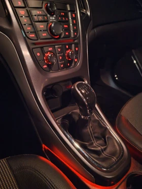 Opel Astra 1.4 LPG, снимка 9