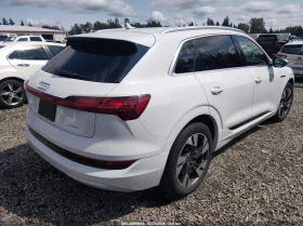 Audi E-Tron Premium Quattro, снимка 4