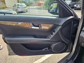 Mercedes-Benz C 220, снимка 9