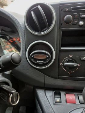 Peugeot Partner 1.6i Webasto - 4100 € / 8018.90 лв. - 18949351 7