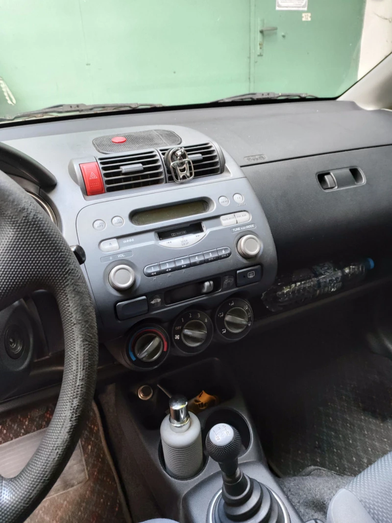 Honda Jazz, снимка 2 - Автомобили и джипове - 47371828