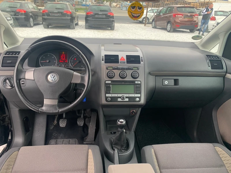 VW Touran 1.9 TDI 105 KC CROSS TOURAN Нов Внос Германиа, снимка 12 - Автомобили и джипове - 47927987